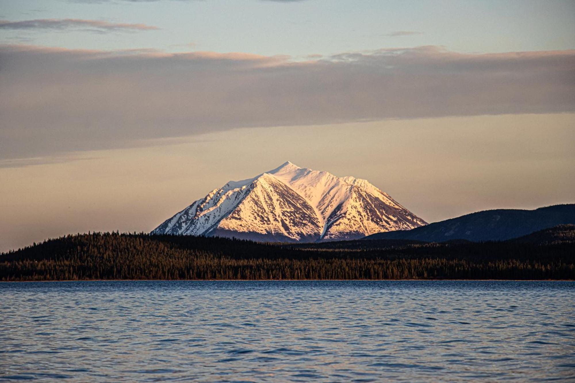 Little Atlin Lodge Tagish Exterior foto